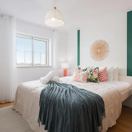 Apartment Bright And Colorful - Centrally Located - Cabanas De Tavira