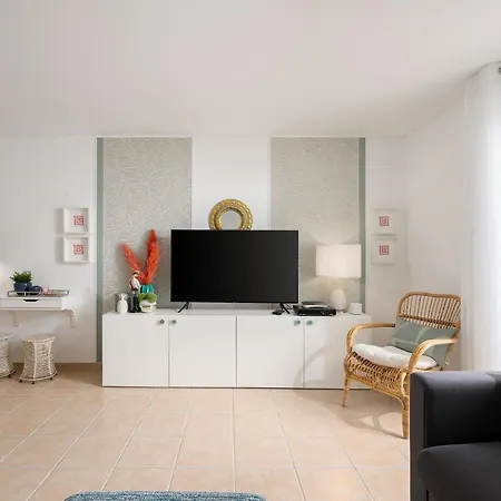 Apartment Bright And Colorful - Centrally Located - Cabanas De Tavira